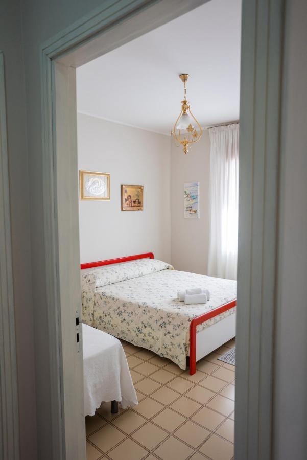 Gilda'S Home Scalea Exterior foto